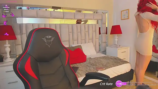 Snapshot of mariiahneedles chatting on 03/05/25, 01:21 mariiahneedles online show from 03/05/25, 01:21