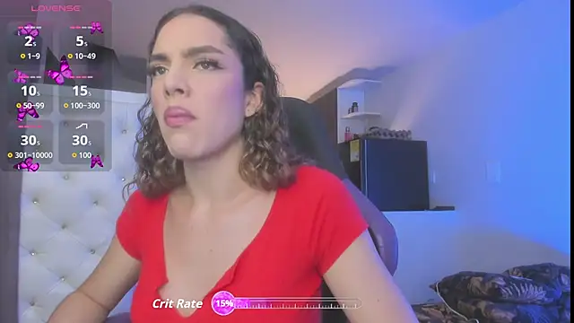 Snapshot of mariiahneedles chatting on 06/20/26, 12:47 mariiahneedles online show from 06/20/26, 12:47