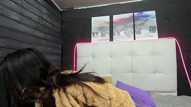 Snapshot of Sweet_camille chatting on 10/07/25, 11:29 Sweet camille online show from 10/07/25, 11:29