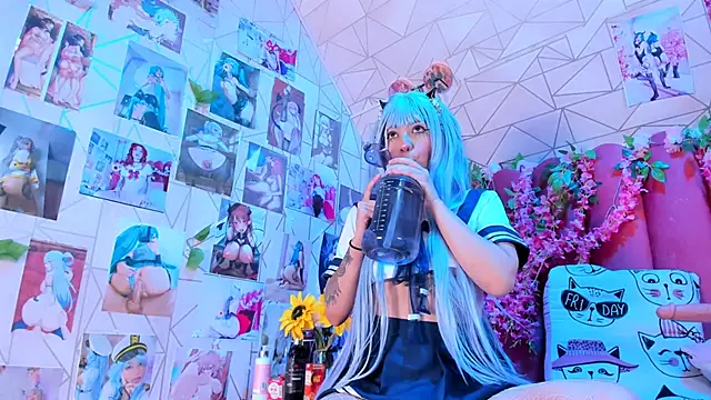 Alicebenett online show from 09/26/25, 08:35