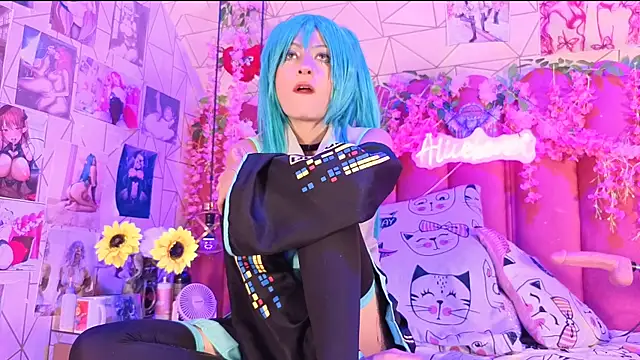 Alicebenett online show from 11/02/25, 08:33