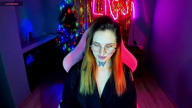 Snapshot of your_tora chatting on 12/21/24, 11:45 your tora online show from 12/21/24, 11:45