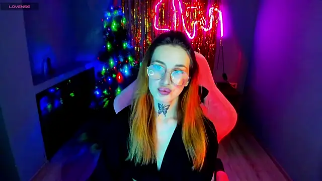 Snapshot of your_tora chatting on 12/26/24, 09:33 your tora online show from 12/26/24, 09:33