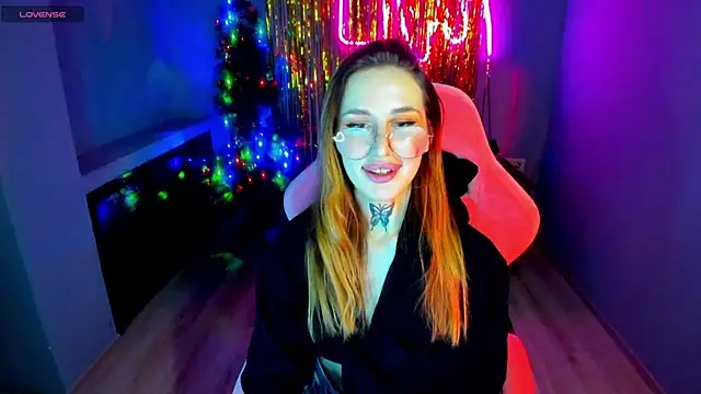 Snapshot of your_tora chatting on 12/28/24, 01:38 your tora online show from 12/28/24, 01:38