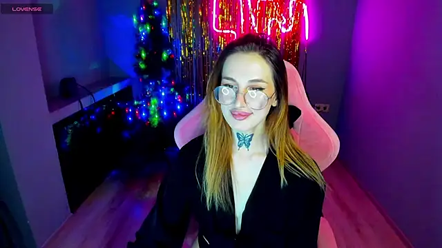 Snapshot of your_tora chatting on 01/02/25, 01:30 your tora online show from 01/02/25, 01:30