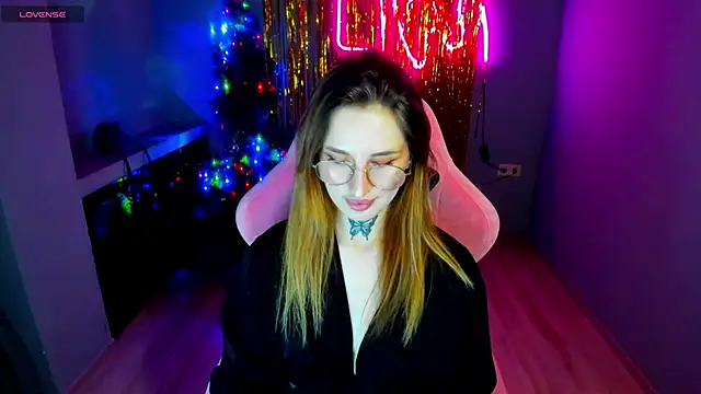 Snapshot of your_tora chatting on 01/04/25, 01:10 your tora online show from 01/04/25, 01:10