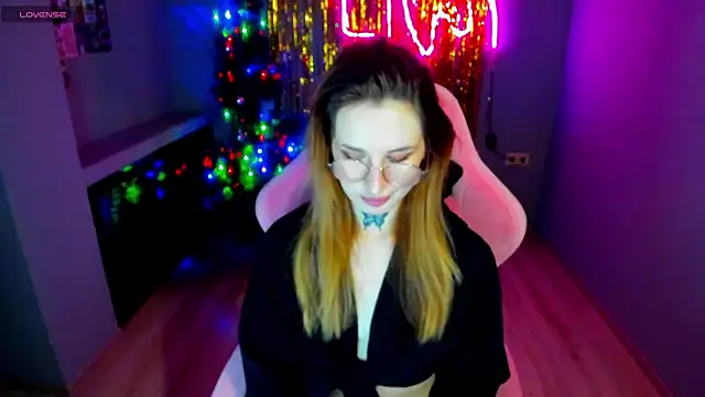 Snapshot of your_tora chatting on 01/10/25, 10:28 your tora online show from 01/10/25, 10:28