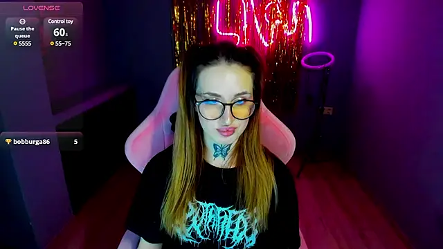 Snapshot of your_tora chatting on 02/17/25, 05:21 your tora online show from 02/17/25, 05:21