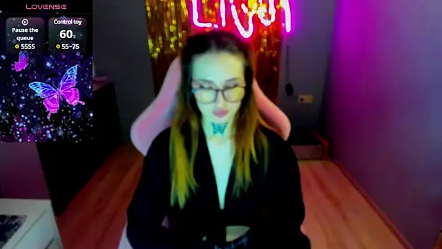 Snapshot of your_tora chatting on 03/11/25, 01:34 your tora online show from 03/11/25, 01:34