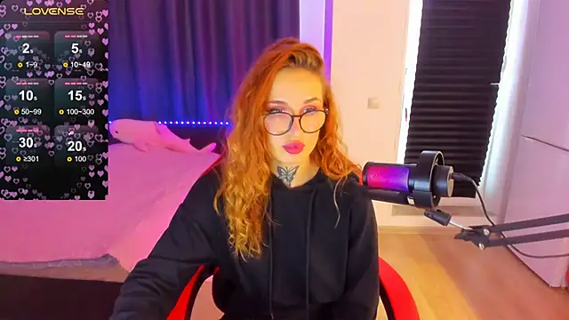 Snapshot of your_tora chatting on 10/06/25, 12:02 your tora online show from 10/06/25, 12:02