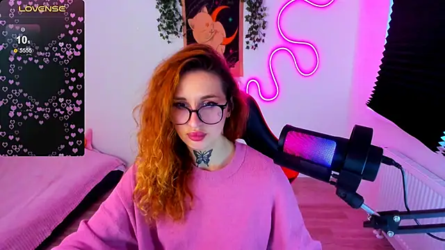 Snapshot of your_tora chatting on 11/08/25, 12:27 your tora online show from 11/08/25, 12:27