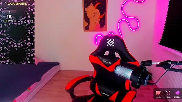 Snapshot of your_tora chatting on 11/25/25, 01:00 your tora online show from 11/25/25, 01:00