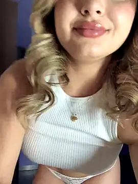 SaraFerreira online show from 09/08/25, 11:26