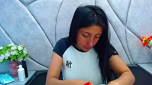 Cameron cutte online show from 01/26/25, 02:45