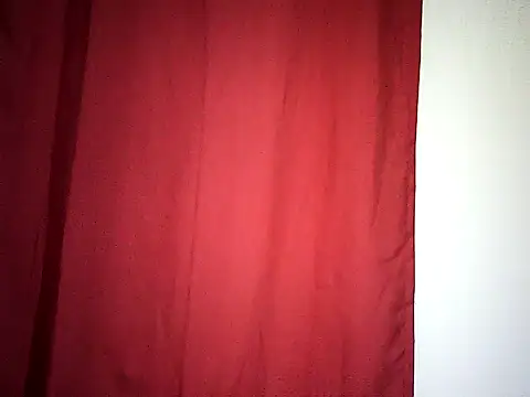 Snapshot of Pierra77 chatting on 05/30/26, 11:07 Pierra77 online show from 05/30/26, 11:07