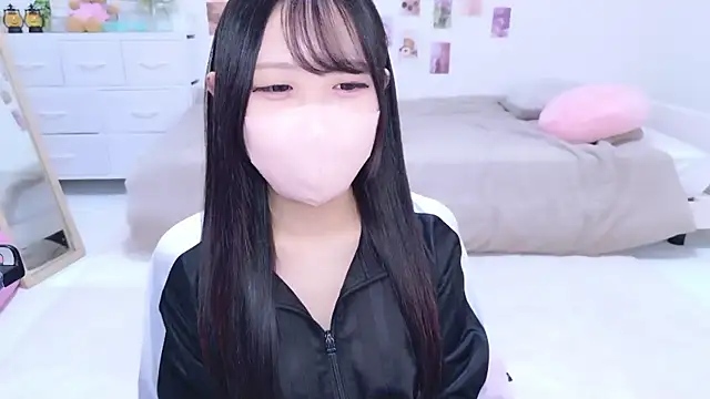 Suzu ch xx online show from 11/21/25, 01:32