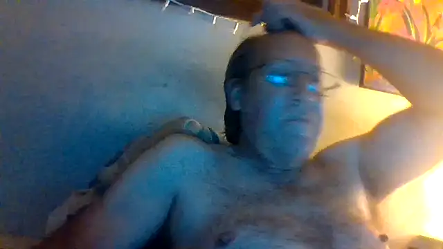 Snapshot of hornyrich69 chatting on 07/22/26, 06:27 hornyrich69 online show from 07/22/26, 06:27