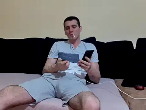 Aian09 online show from 12/18/24, 09:18