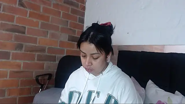 Snapshot of salome__hills1 chatting on 02/07/25, 05:29 salome hills1 online show from 02/07/25, 05:29