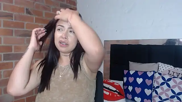 Snapshot of salome__hills1 chatting on 03/24/26, 06:13 salome hills1 online show from 03/24/26, 06:13