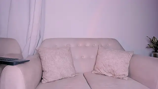 DannaHyde online show from 01/17/25, 09:17