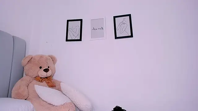 DannaHyde online show from 01/28/25, 11:39