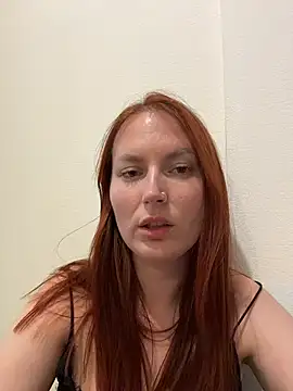 EmmaWarren online show from 10/13/25, 05:57