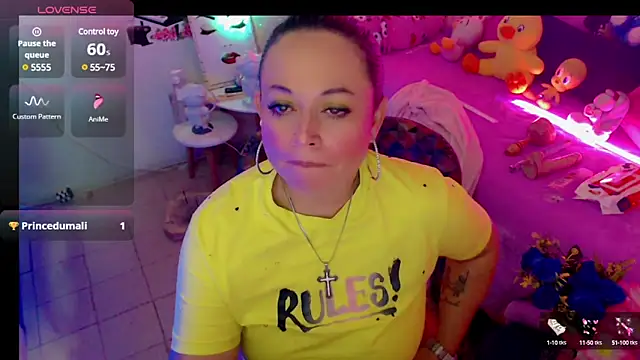 Snapshot of martina_bk chatting on 01/06/25, 04:47 martina bk online show from 01/06/25, 04:47