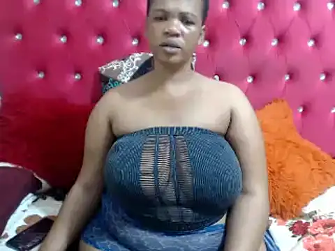 Snapshot of FreakyAngel3X chatting on 02/07/25, 07:38 FreakyAngel3X online show from 02/07/25, 07:38