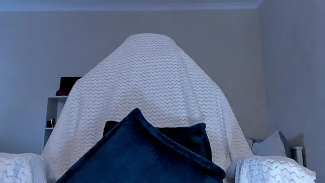 Britney Ross online show from 01/30/25, 07:29