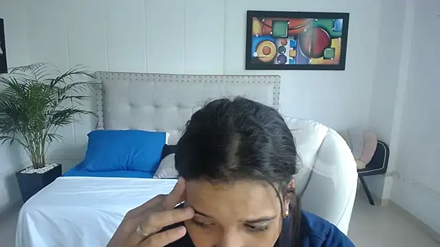 Chiqui milk  online show from 01/31/25, 07:08