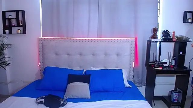 Chiqui milk  online show from 03/08/25, 07:53