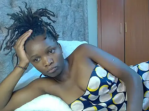 Naughty Girl17 online show from 12/05/24, 07:49