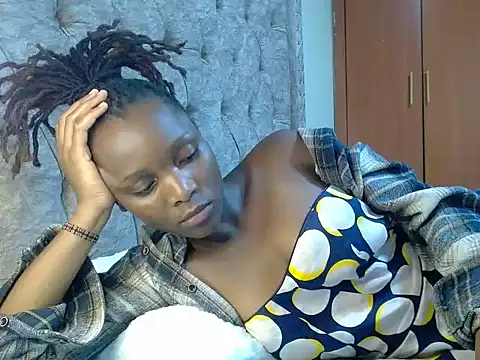 Naughty Girl17 online show from 12/05/24, 07:17