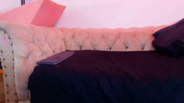 ann berlin online show from 09/15/25, 03:06