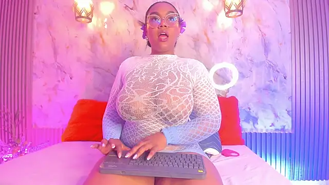 Esmeralda Duarte online show from 01/23/25, 09:08