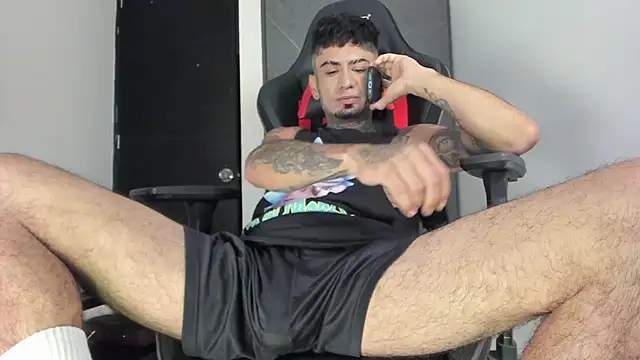 sergiio mesa27 online show from 10/28/25, 11:36