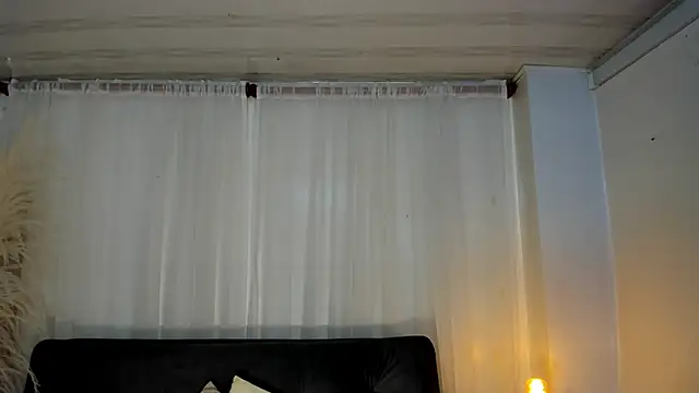 miel gomez online show from 02/04/25, 10:45