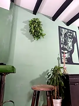 thirstymoonxx online show from 02/17/26, 04:31