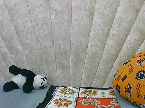 Sexy Villagegal online show from 09/13/25, 05:35