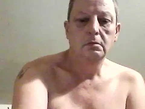 Snapshot of chubbybear2cum chatting on 01/02/25, 02:33 chubbybear2cum online show from 01/02/25, 02:33
