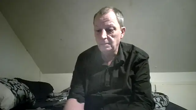 chubbybear2cum online show from 12/23/25, 04:32