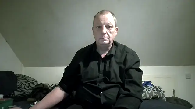 Snapshot of chubbybear2cum chatting on 03/07/26, 05:15 chubbybear2cum online show from 03/07/26, 05:15