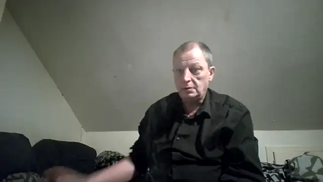 Snapshot of chubbybear2cum chatting on 03/23/26, 03:54 chubbybear2cum online show from 03/23/26, 03:54