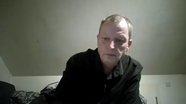 Snapshot of chubbybear2cum chatting on 03/27/26, 03:23 chubbybear2cum online show from 03/27/26, 03:23