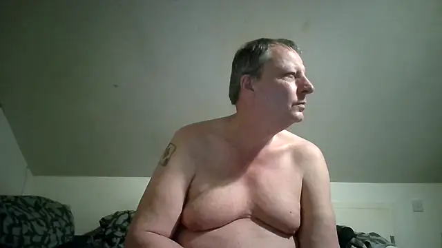 chubbybear2cum online show from 05/15/26, 11:34