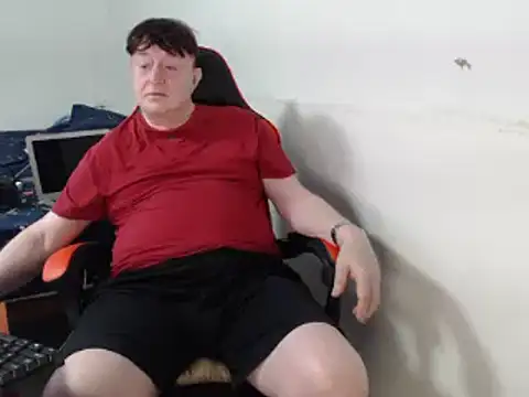 Snapshot of Erocon_6 chatting on 12/20/24, 05:14 Erocon 6 online show from 12/20/24, 05:14