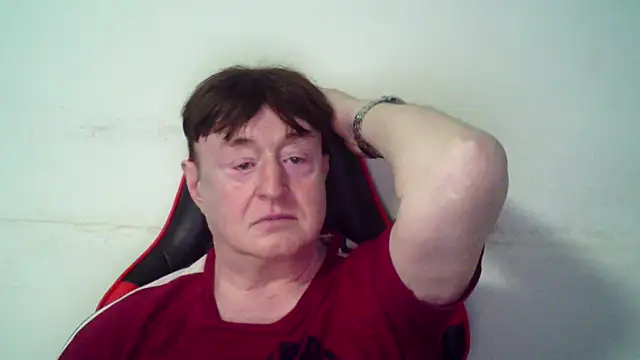 Snapshot of Erocon_6 chatting on 02/12/25, 07:13 Erocon 6 online show from 02/12/25, 07:13