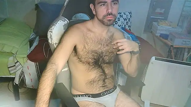 Snapshot of galaudin_3x_ chatting on 12/21/24, 08:54 galaudin 3x online show from 12/21/24, 08:54