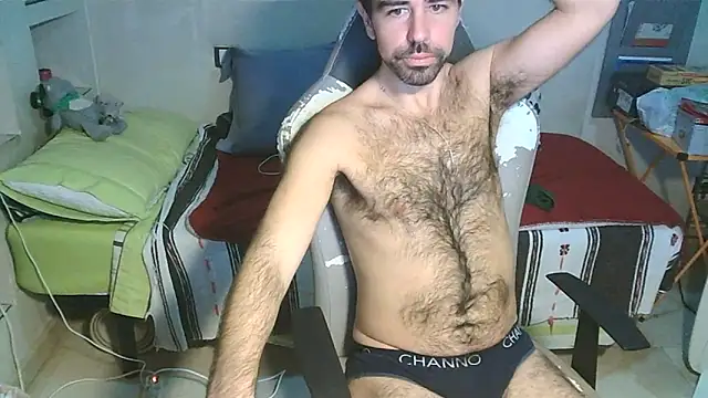 Snapshot of galaudin_3x_ chatting on 01/19/25, 08:41 galaudin 3x online show from 01/19/25, 08:41